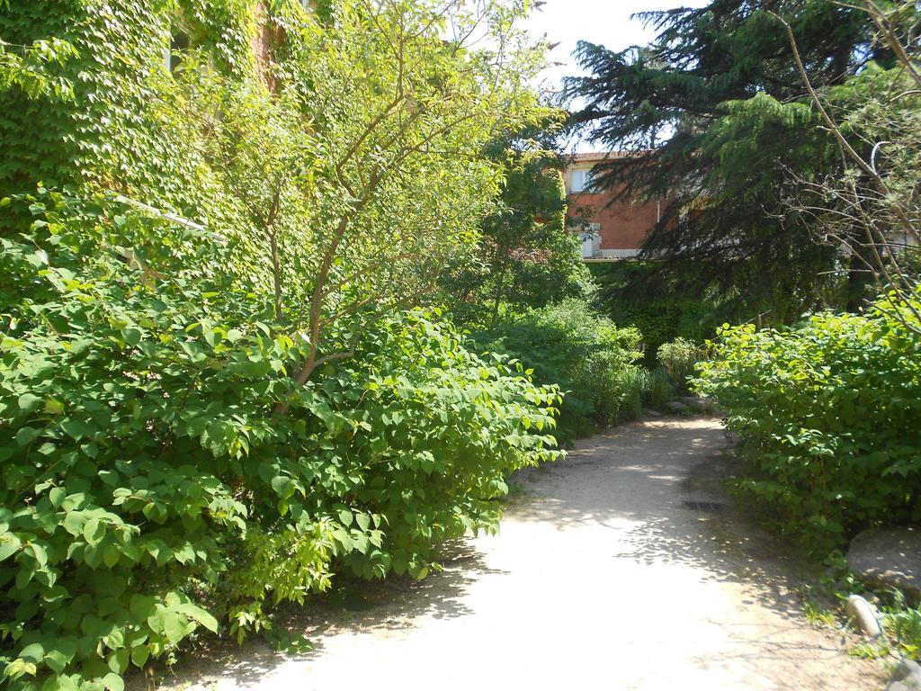 Apart'Hotel Les 4 Sources Corbés Esterno foto
